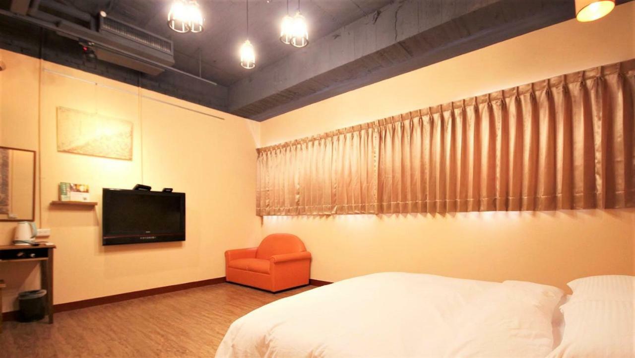 Dongning Atlas Hotel Tainan Buitenkant foto
