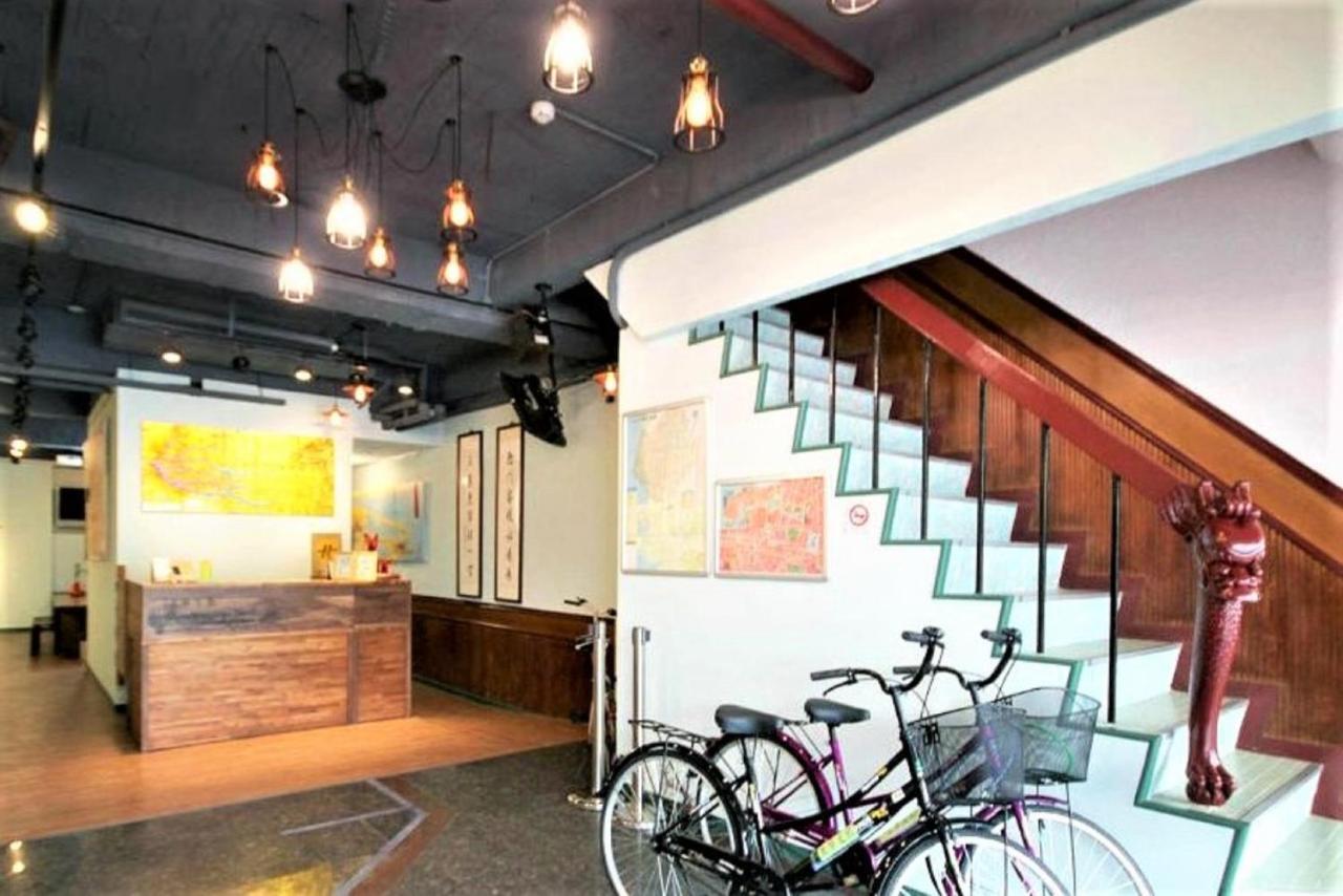 Dongning Atlas Hotel Tainan Buitenkant foto